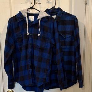 American Eagle Outfitters Blue and Black Plaid Shirts, Medium, Lot of 2